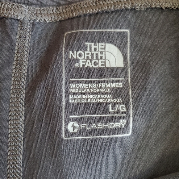 The North Face Gray Flash Dry Athletic Cropped Pants Women's Size Large - Picture 4 of 6